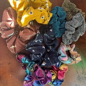 Mixed Colorful Scrunchie Lot - 10 - Floral, Metallic & Glitter